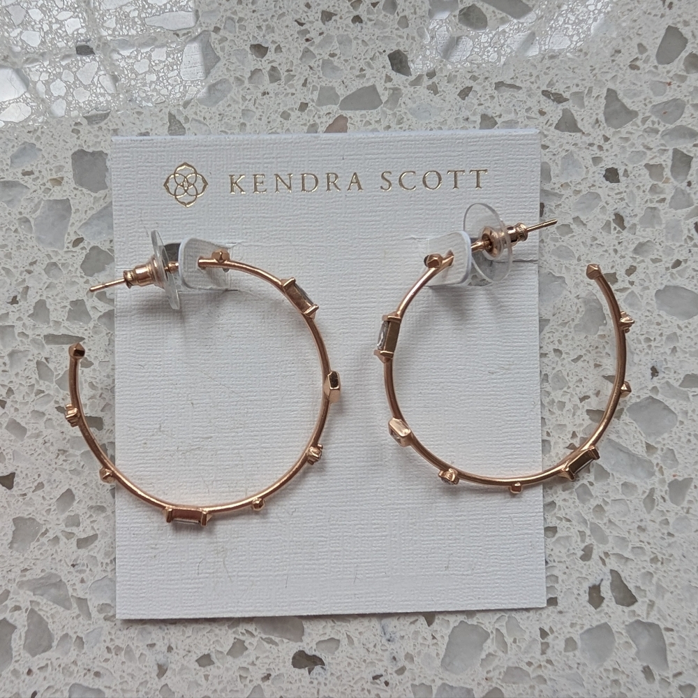 Kendra Scott Rhoan Rose Gold Hoop Earrings - Picture 4 of 5